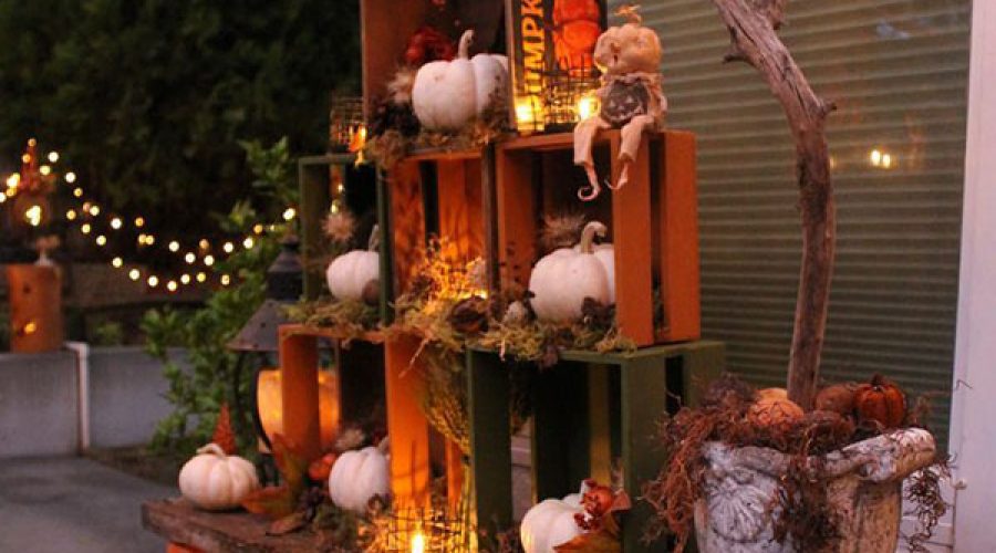Rustic Halloween Ideas – Cascade Handcrafted Log Homes